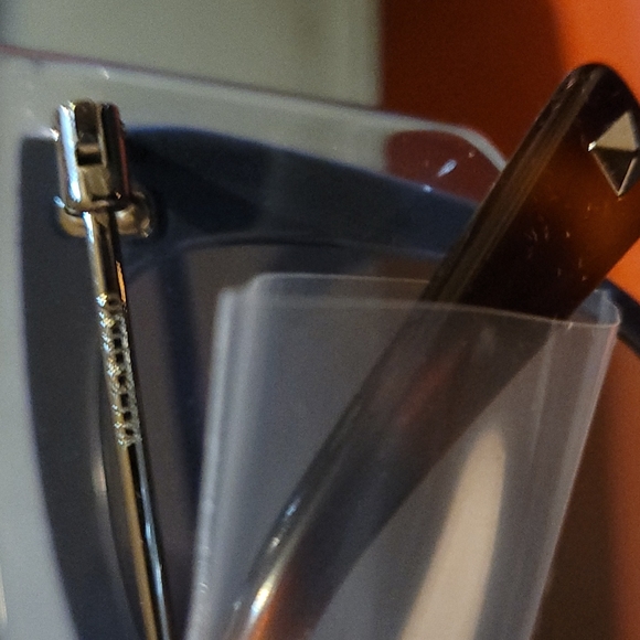 ❤️♦️VALENTINO GARAVANI SUNGLASSES - Picture 6 of 14